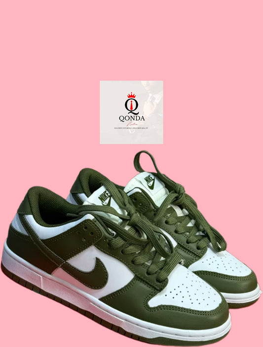 Nike Dunk Low Olive